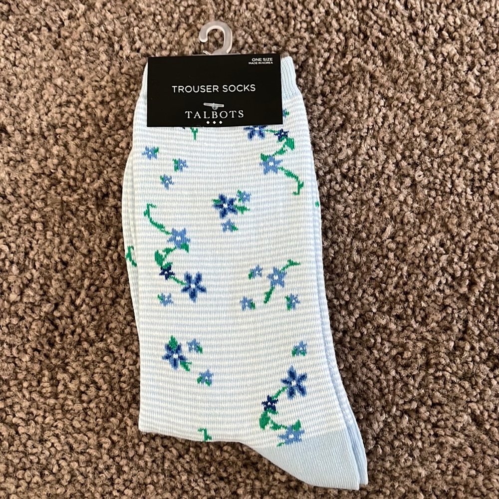 NWT Talbots trouser socks one size light blue stripes and floral pattern